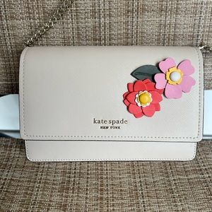 Kate Spade Petal Flap Chain Wallet